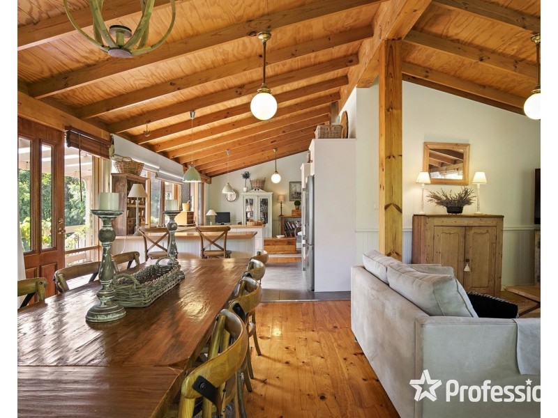 2/37 York Road, Mount Evelyn VIC 3796