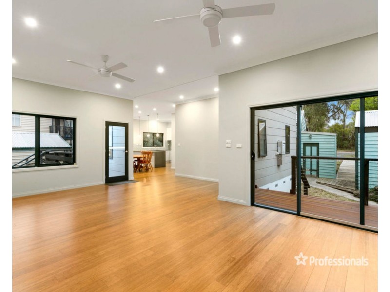 57 Monbulk Road, Mount Evelyn VIC 3796