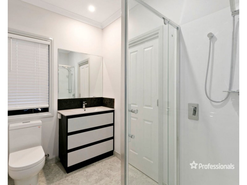 57 Monbulk Road, Mount Evelyn VIC 3796