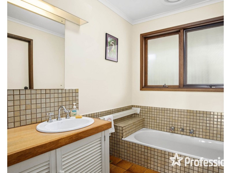 40 Parker Road, Silvan VIC 3795
