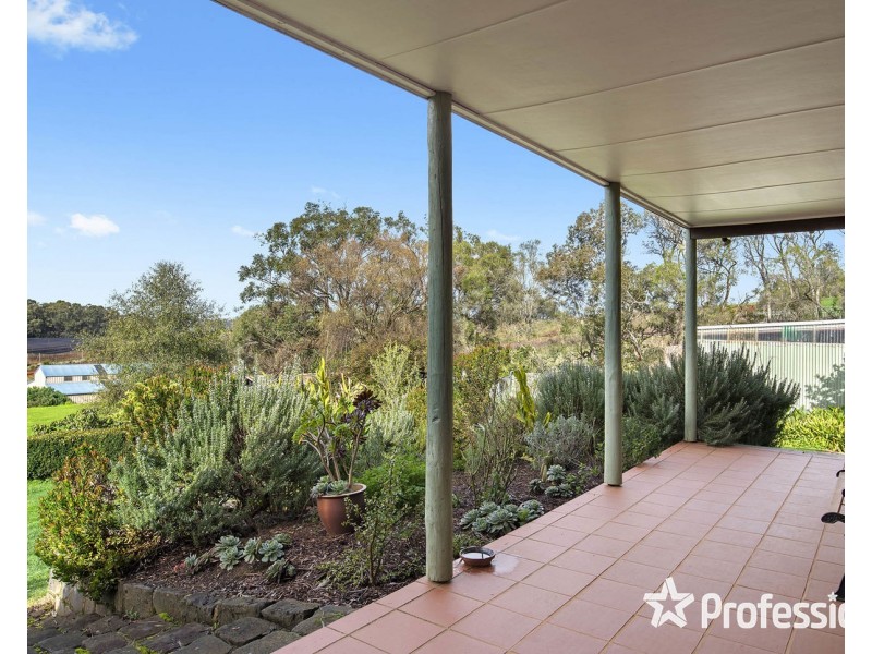 40 Parker Road, Silvan VIC 3795