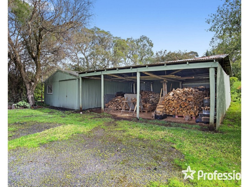 40 Parker Road, Silvan VIC 3795