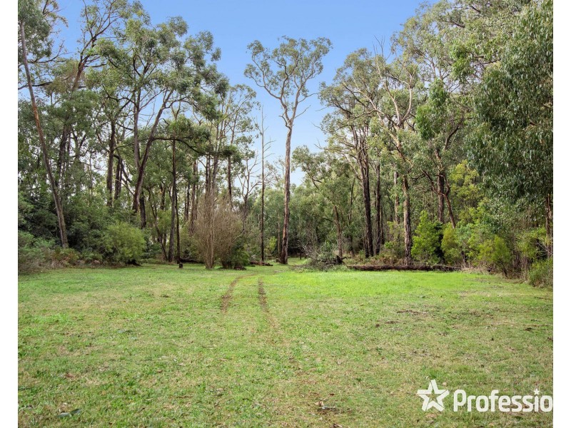 40 Parker Road, Silvan VIC 3795