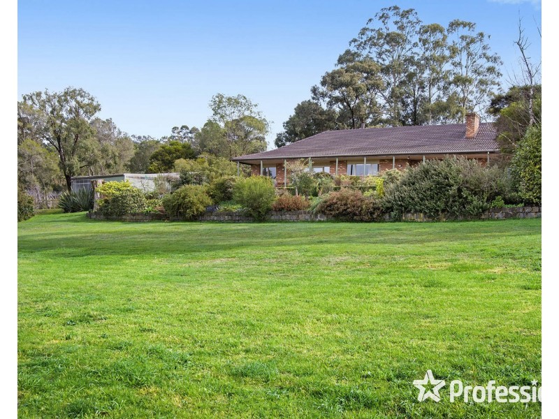 40 Parker Road, Silvan VIC 3795