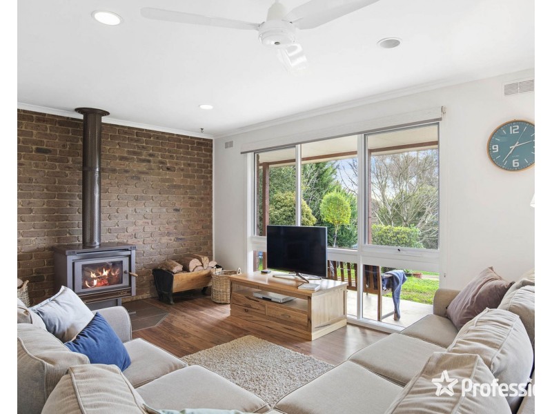 34 Bell Street, Seville VIC 3139