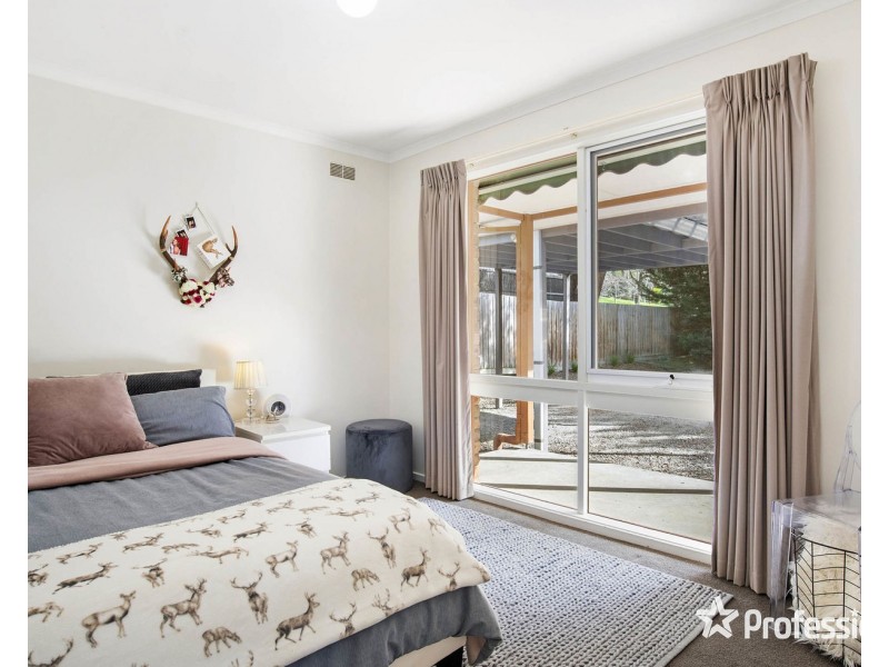 34 Bell Street, Seville VIC 3139