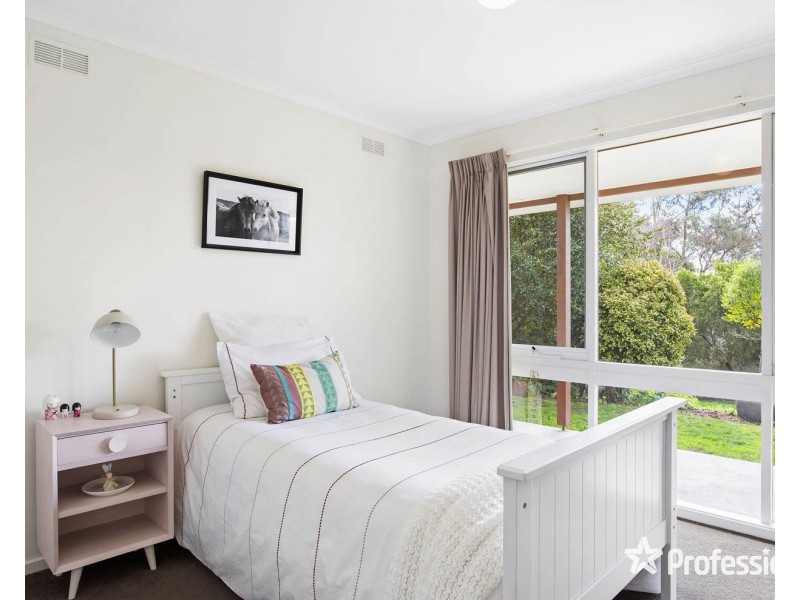 34 Bell Street, Seville VIC 3139