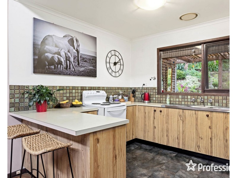 51 Forge Road, Mount Evelyn VIC 3796