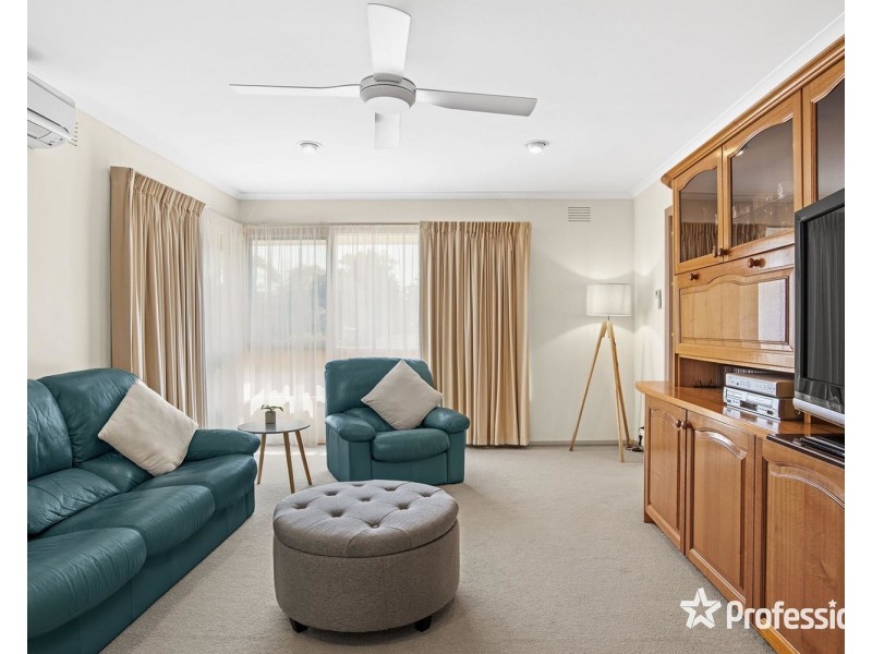 10 Bradman Avenue, Mount Evelyn VIC 3796