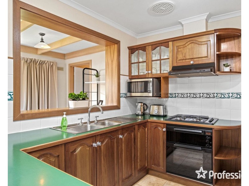 10 Bradman Avenue, Mount Evelyn VIC 3796