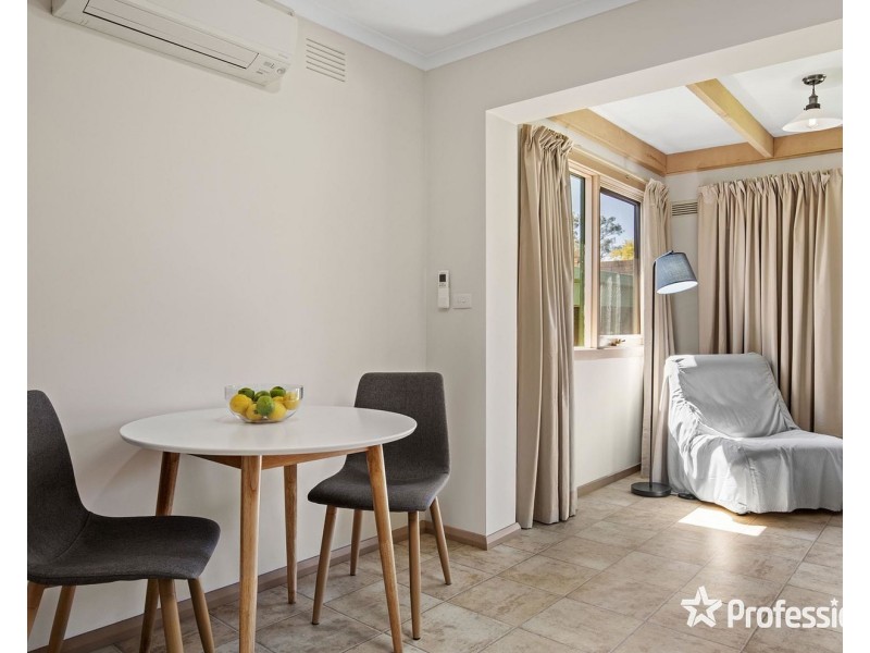 10 Bradman Avenue, Mount Evelyn VIC 3796