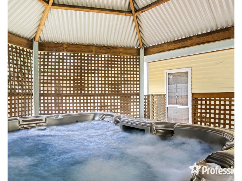 49 Bailey Road, Mount Evelyn VIC 3796