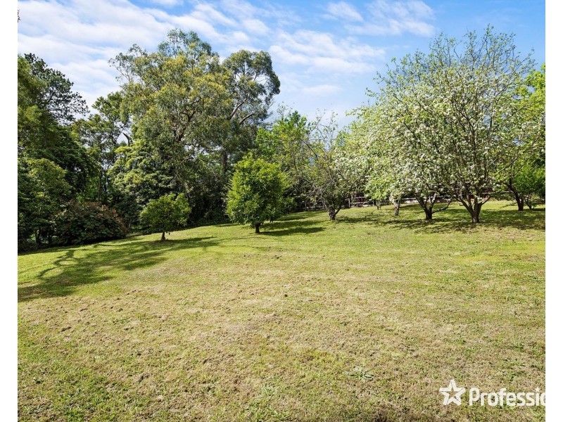 184 Swansea Road, Mount Evelyn VIC 3796