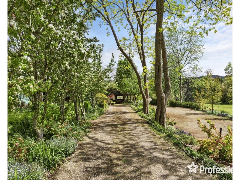 85 Channel Road, Silvan VIC 3795