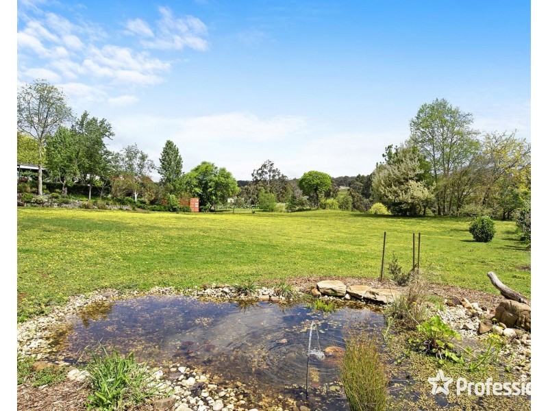85 Channel Road, Silvan VIC 3795