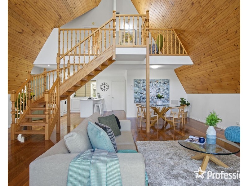 7 Wedderburn Crescent, Mount Evelyn VIC 3796