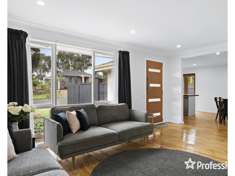 35 Witham Drive, Coldstream VIC 3770