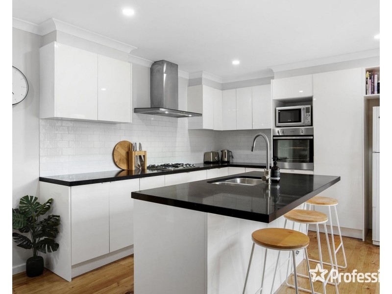 35 Witham Drive, Coldstream VIC 3770