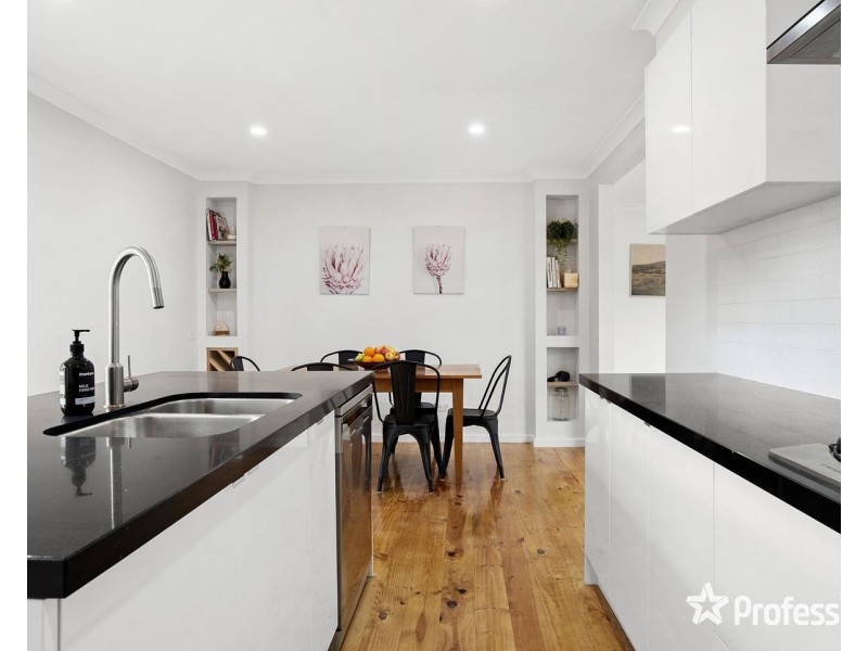 35 Witham Drive, Coldstream VIC 3770