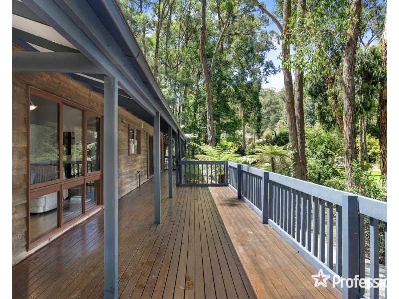 34 Priestley Crescent, Mount Evelyn VIC 3796