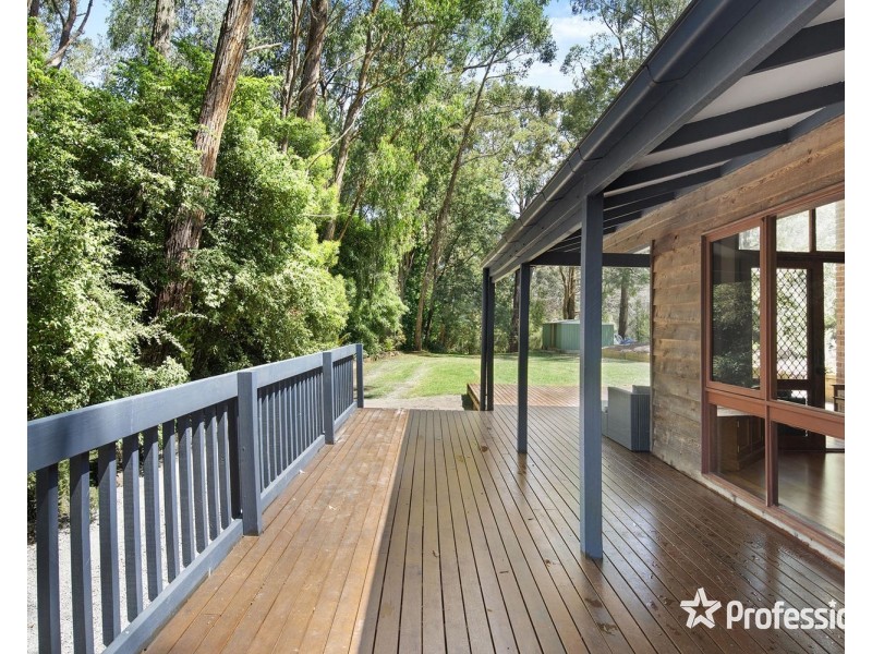 34 Priestley Crescent, Mount Evelyn VIC 3796
