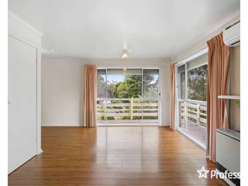 54 Fernhill Road, Mount Evelyn VIC 3796