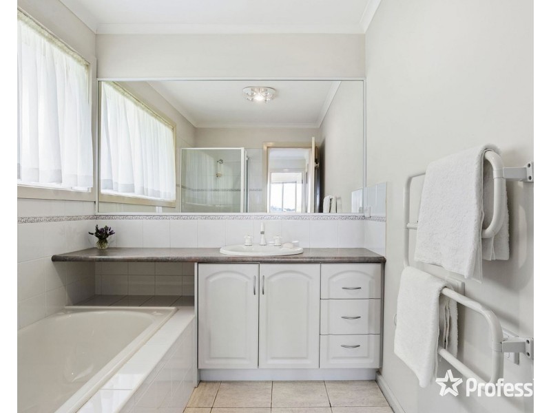 14/21 Howard Street, Seville VIC 3139