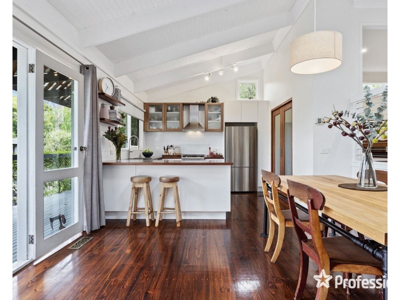 30 Sharland Close, Mount Evelyn VIC 3796