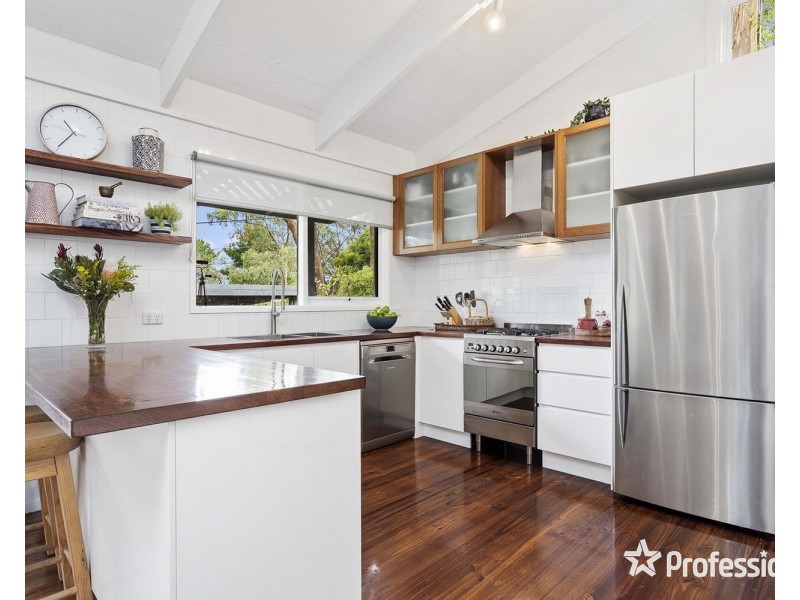 30 Sharland Close, Mount Evelyn VIC 3796