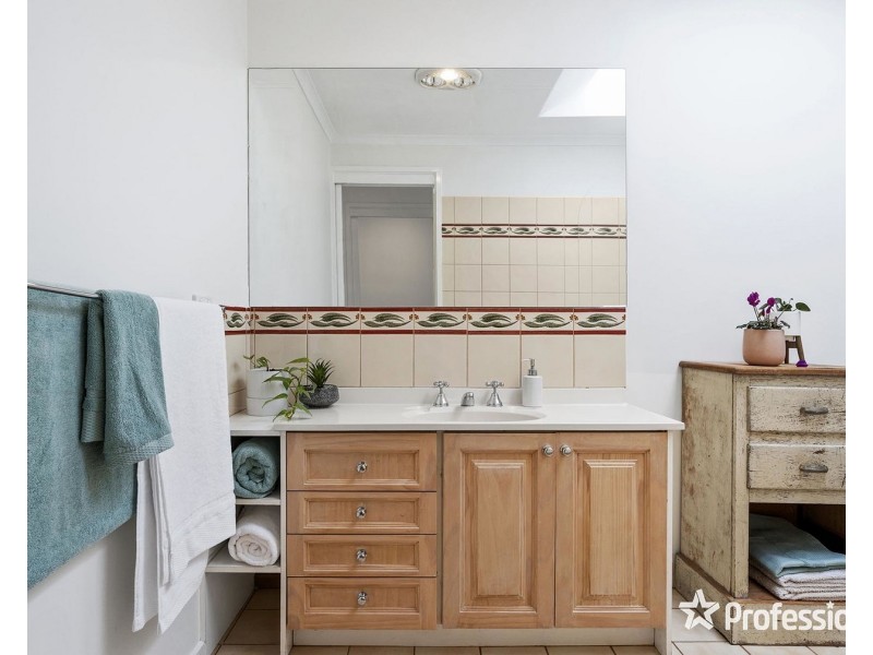 30 Sharland Close, Mount Evelyn VIC 3796