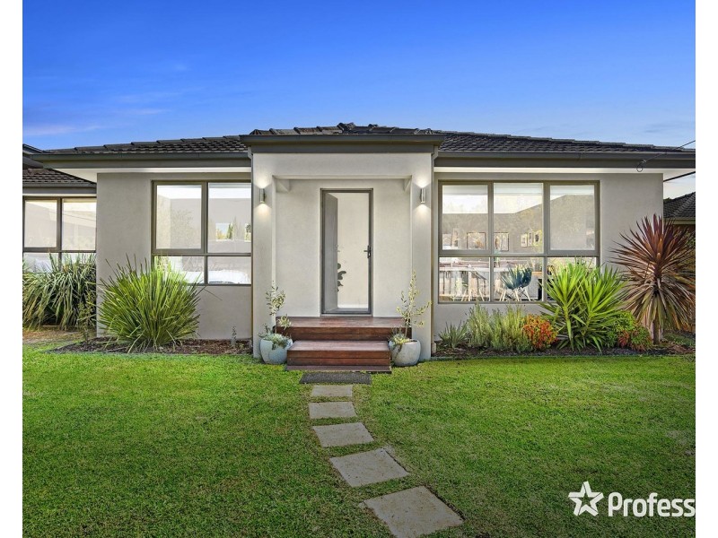 10 Wordsworth Street, Mooroolbark VIC 3138