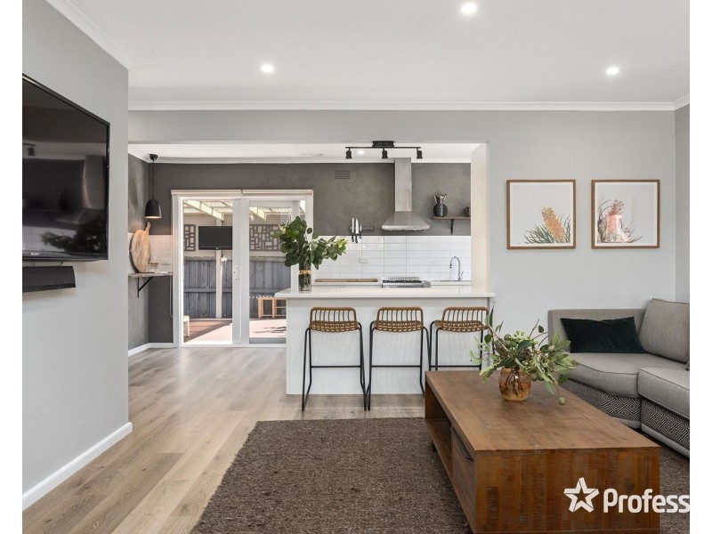 10 Wordsworth Street, Mooroolbark VIC 3138