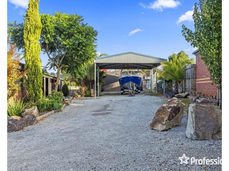 110-112 Fernhill Road, Mount Evelyn VIC 3796