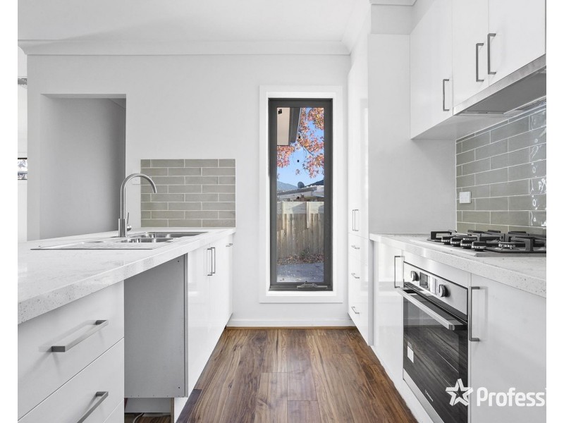 66A Cherylnne Crescent, Kilsyth VIC 3137