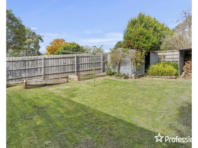 40 The Crescent, Mount Evelyn VIC 3796