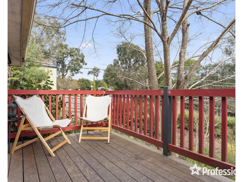 38 The Crescent, Mount Evelyn VIC 3796