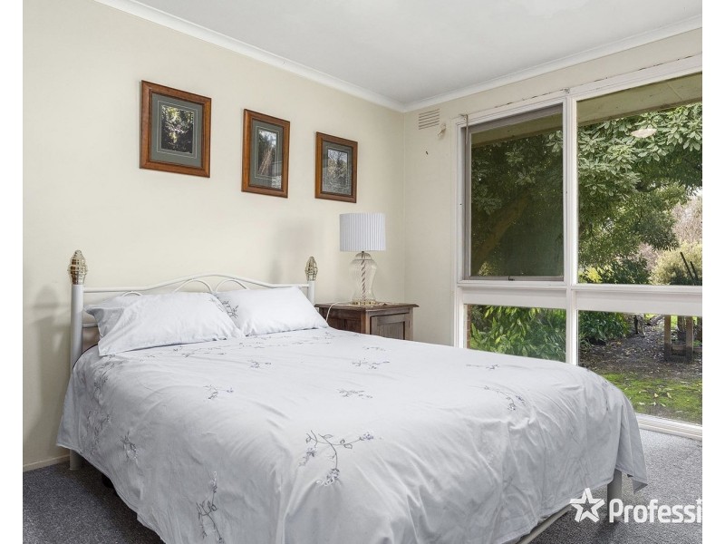 38 The Crescent, Mount Evelyn VIC 3796