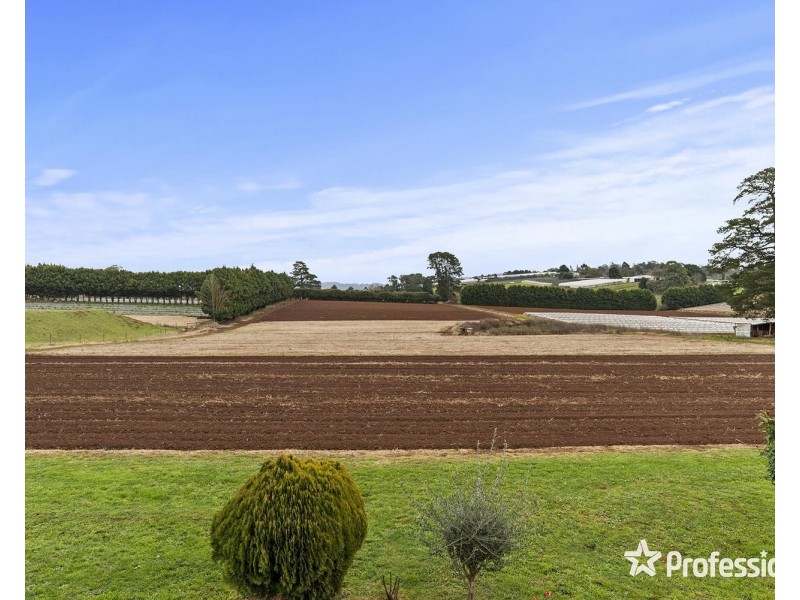 150 Wandin East Road, Wandin East VIC 3139