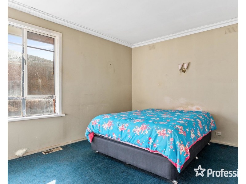 71 Lewis Road, Wantirna South VIC 3152
