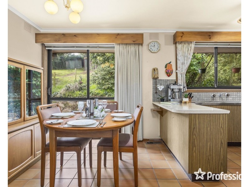 164 Quinn Crescent, Mount Evelyn VIC 3796