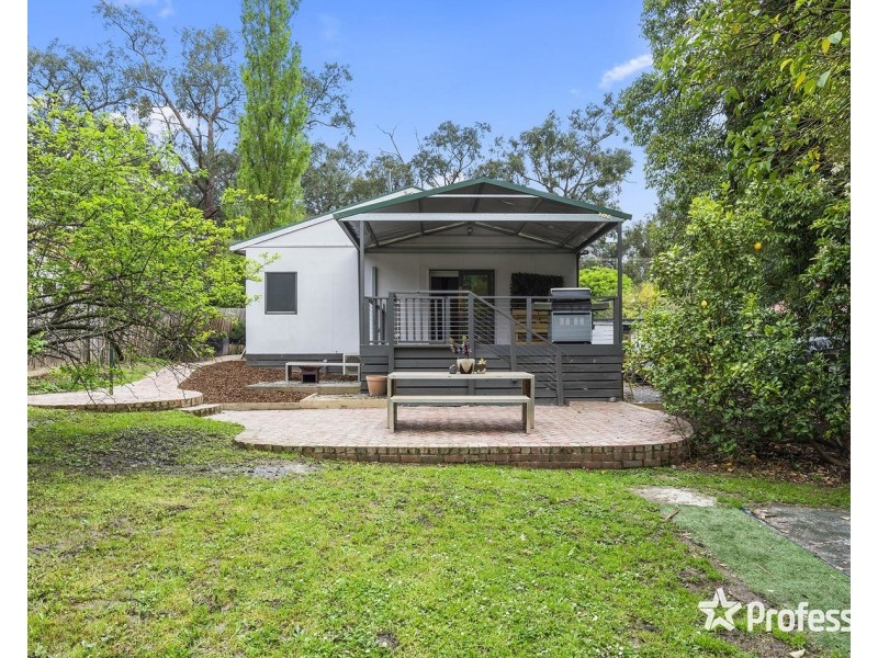 82 York Road, Mount Evelyn VIC 3796