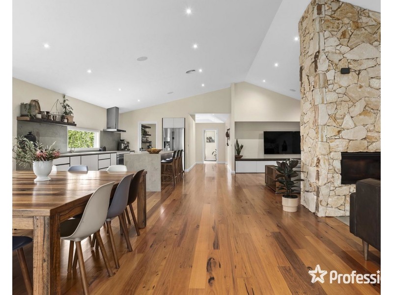 34 Warburton Highway, Lilydale VIC 3140
