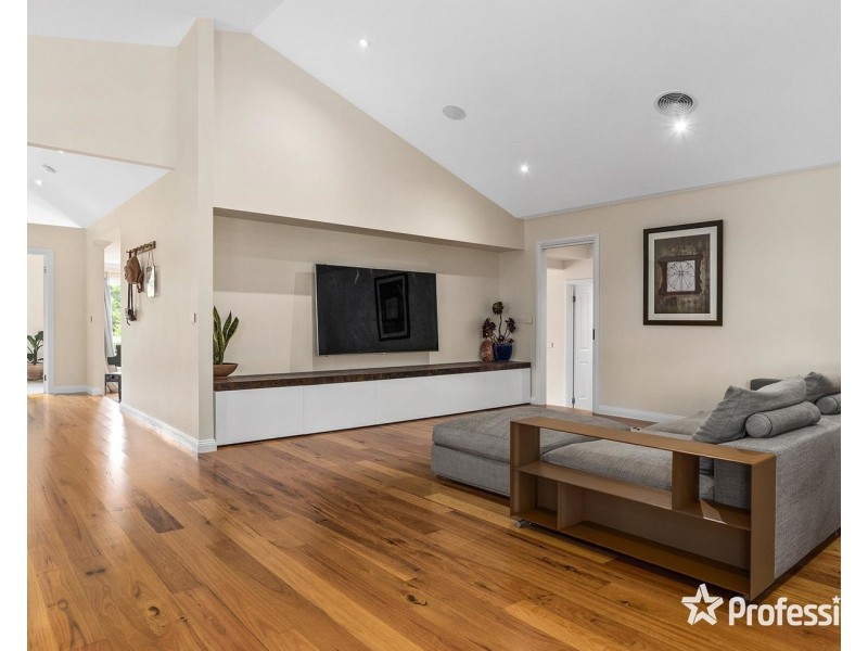34 Warburton Highway, Lilydale VIC 3140