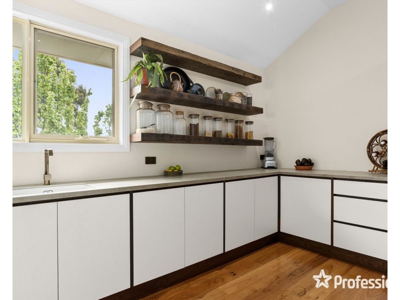 34 Warburton Highway, Lilydale VIC 3140