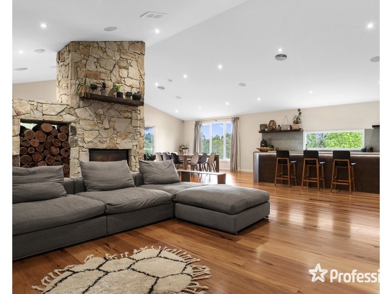 34 Warburton Highway, Lilydale VIC 3140