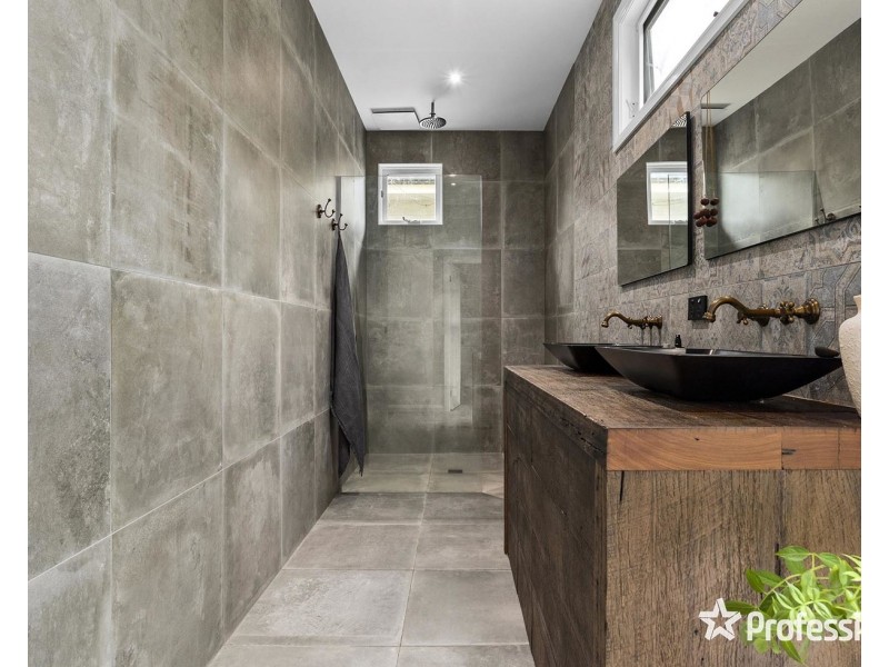 34 Warburton Highway, Lilydale VIC 3140