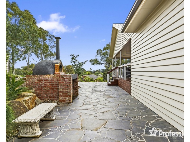 34 Warburton Highway, Lilydale VIC 3140