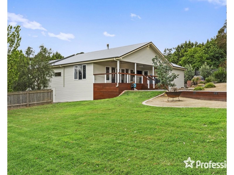34 Warburton Highway, Lilydale VIC 3140