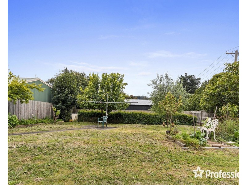 201 Monbulk Road, Silvan VIC 3795