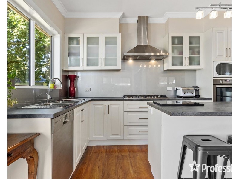 87 Birmingham Road, Mount Evelyn VIC 3796